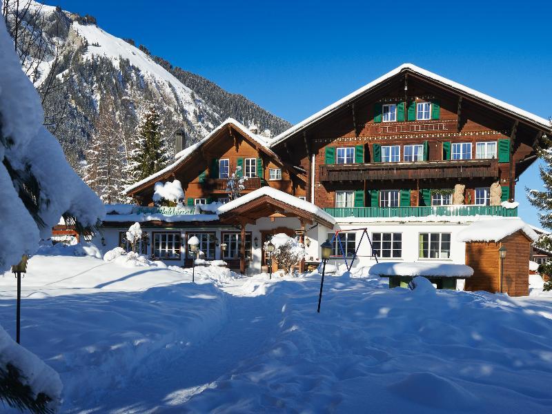 Waldrand 3*